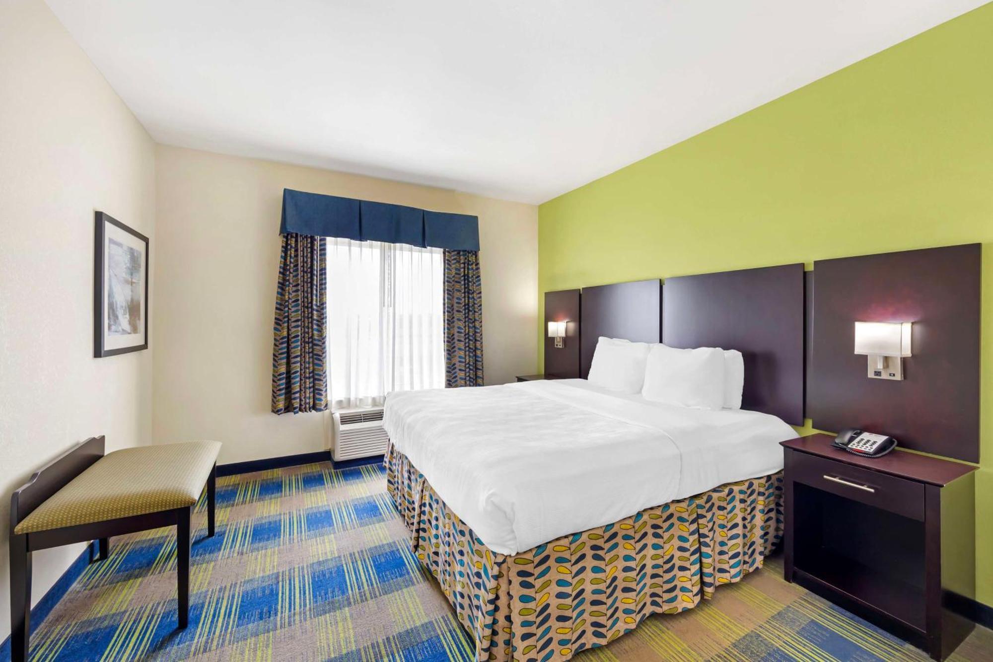 Best Western Plus Pratt Eksteriør bilde