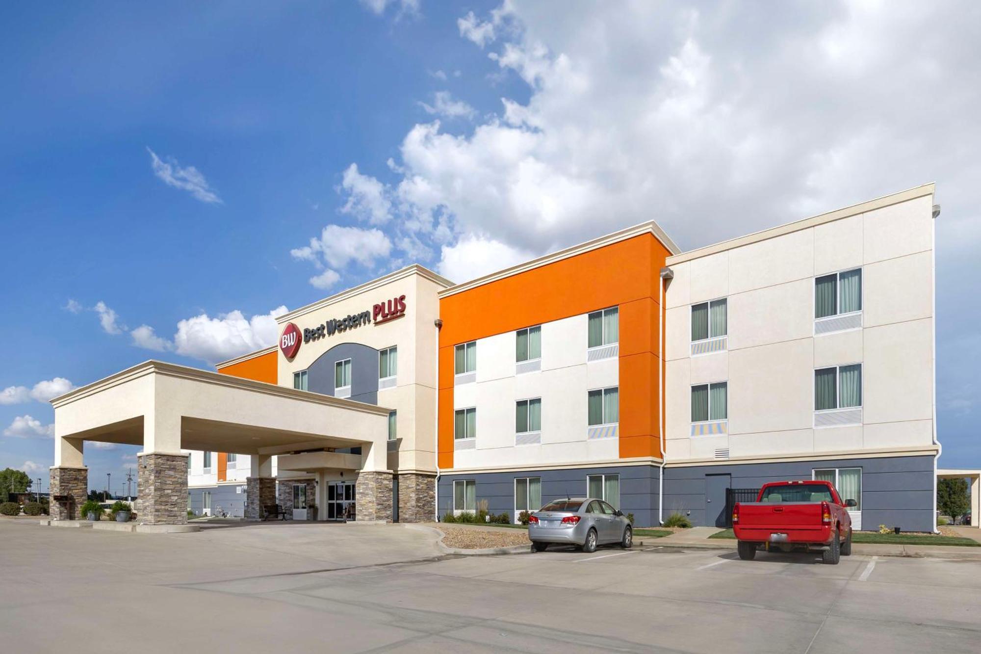Best Western Plus Pratt Eksteriør bilde